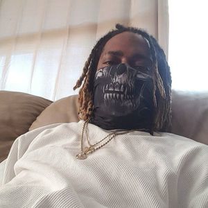 Meet your Posher, Derrick